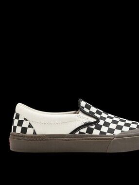Men Vans Classic Slip-On Checkerboard in Black & White